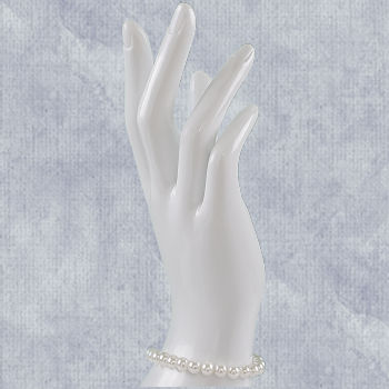 white pearl bracelet with 6-7mm pearls