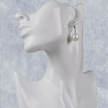 teardrop pearl earrings