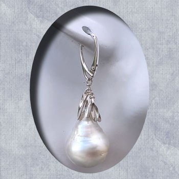 baroque pearl earings